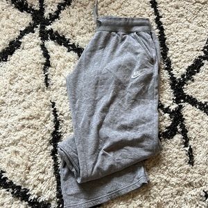 Nike Sweatpants